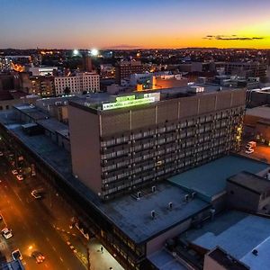 Bon Hotel Bloemfontein Central